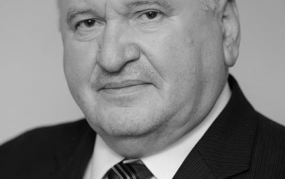 22 października 2021 r. odszedł  Andrzej Słowik – burmistrz Tuchowa w latach 1994-1998